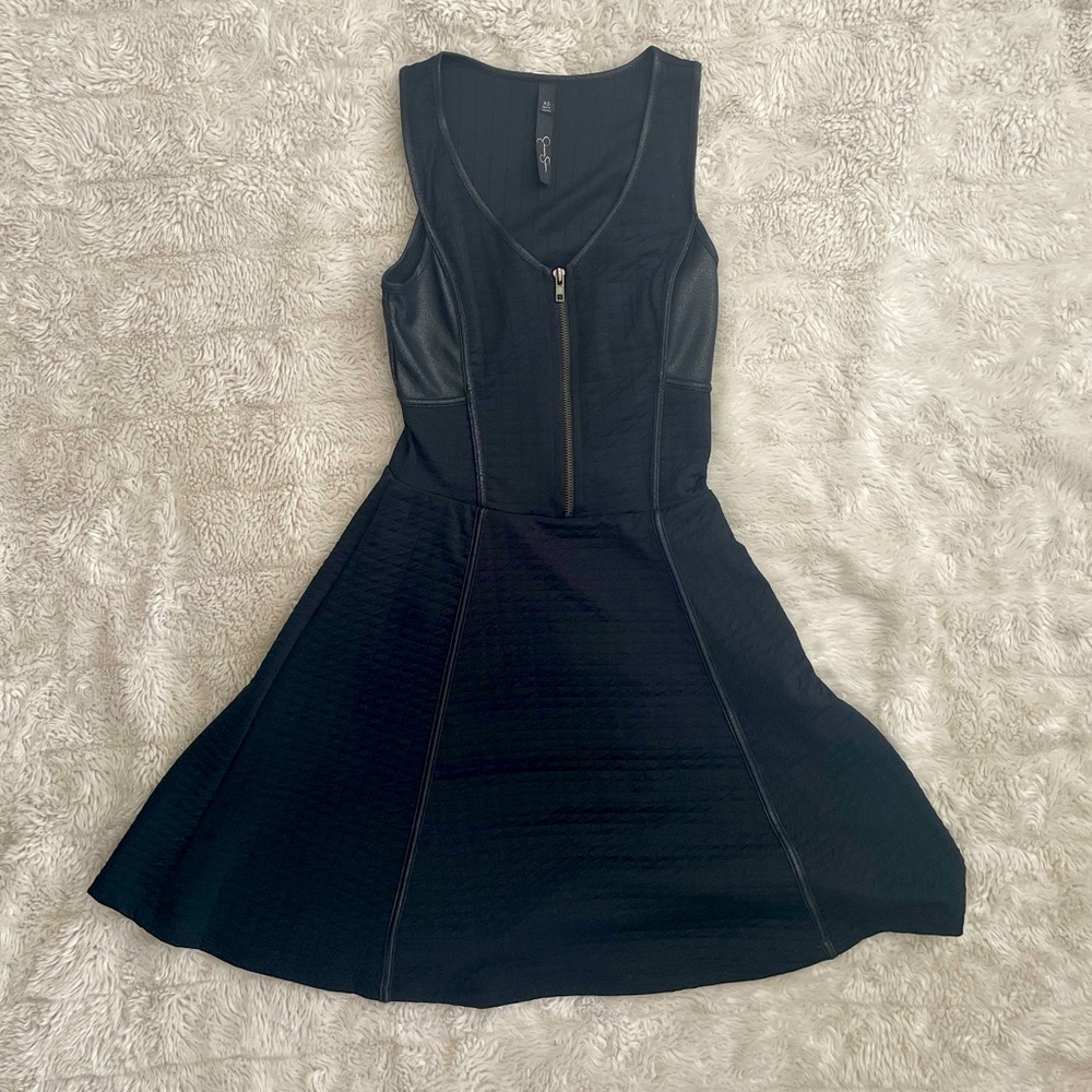 Jessica Simpson dress